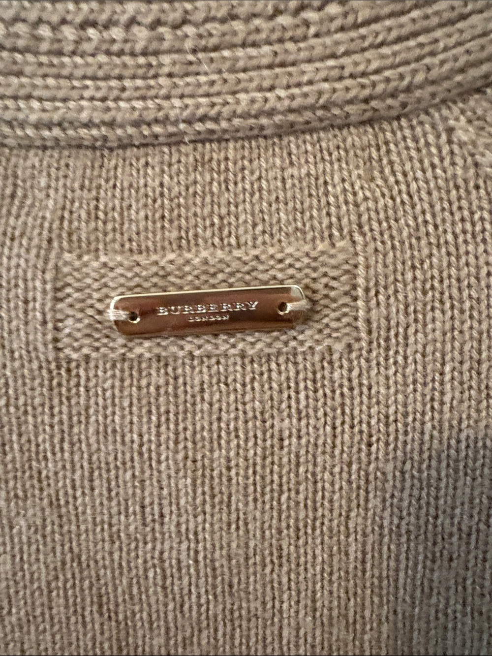 Read description-Burberry Women’s Beige Crewneck Knit Sweater - Picture 7 of 11